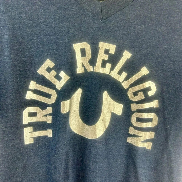 NEW True Religion Shirt Men Unisex Medium V Neck Short Sleeves Metallic Blue - Picture 2 of 6